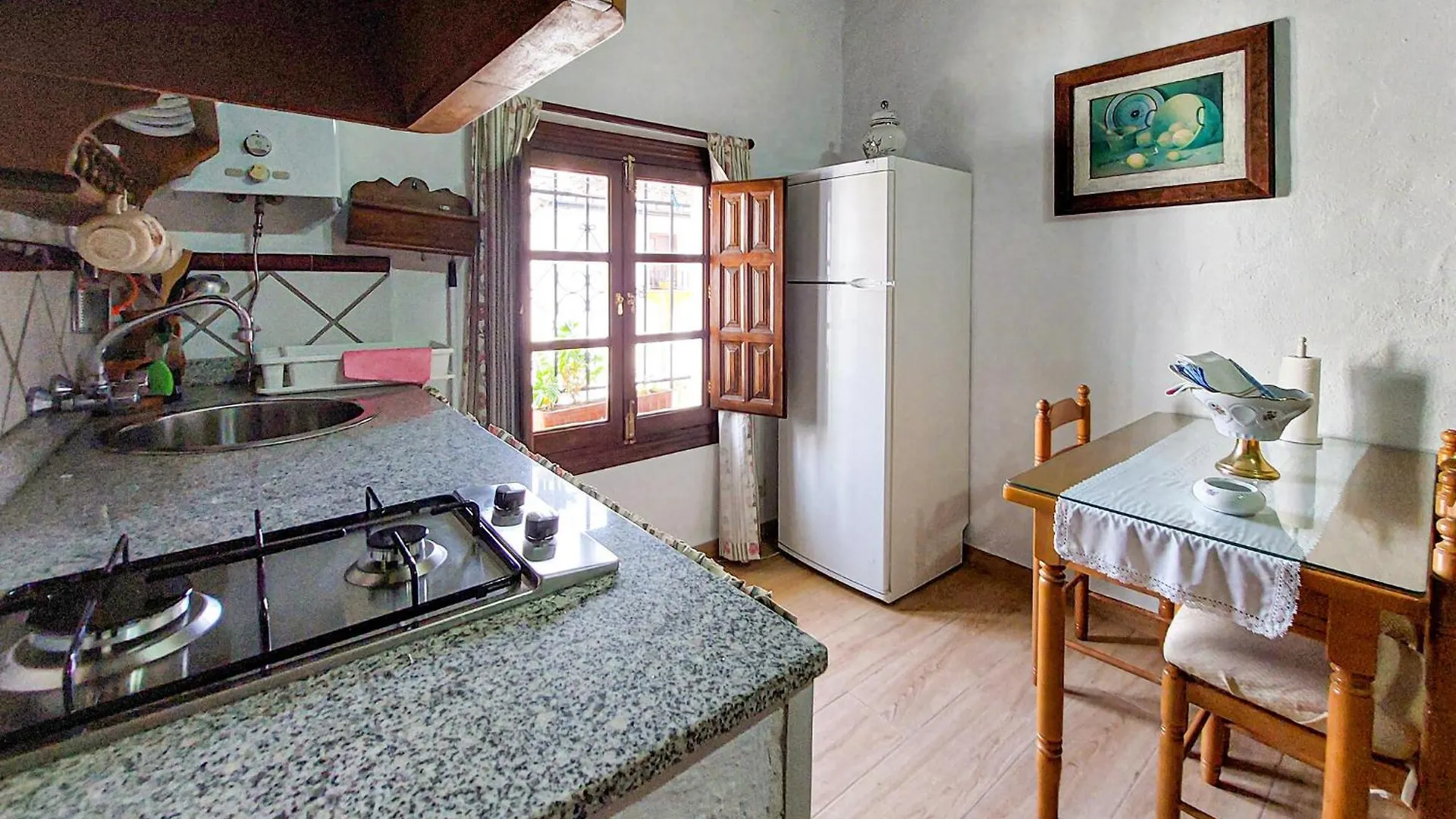 Cozy Home In Benalaureia With Kitchen Benalauria 0*,