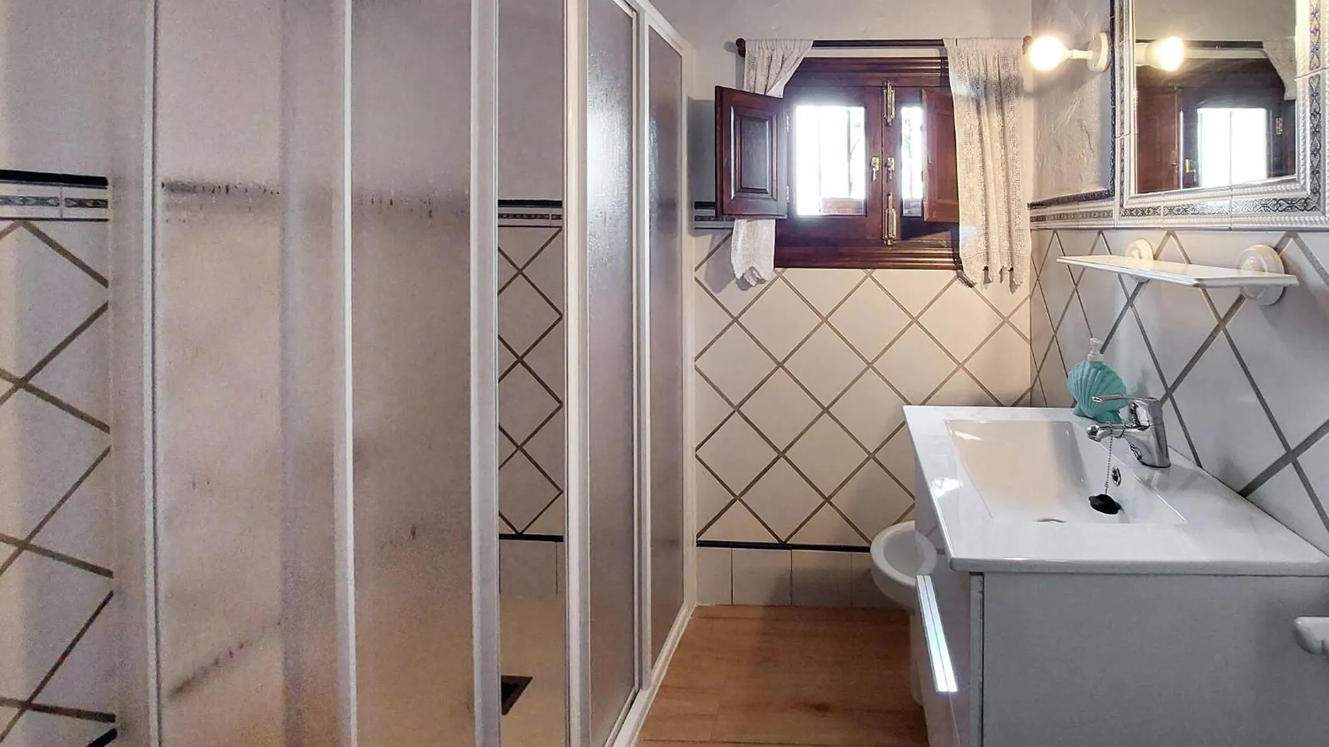 Cozy Home In Benalaureia With Kitchen Benalauria Holiday home