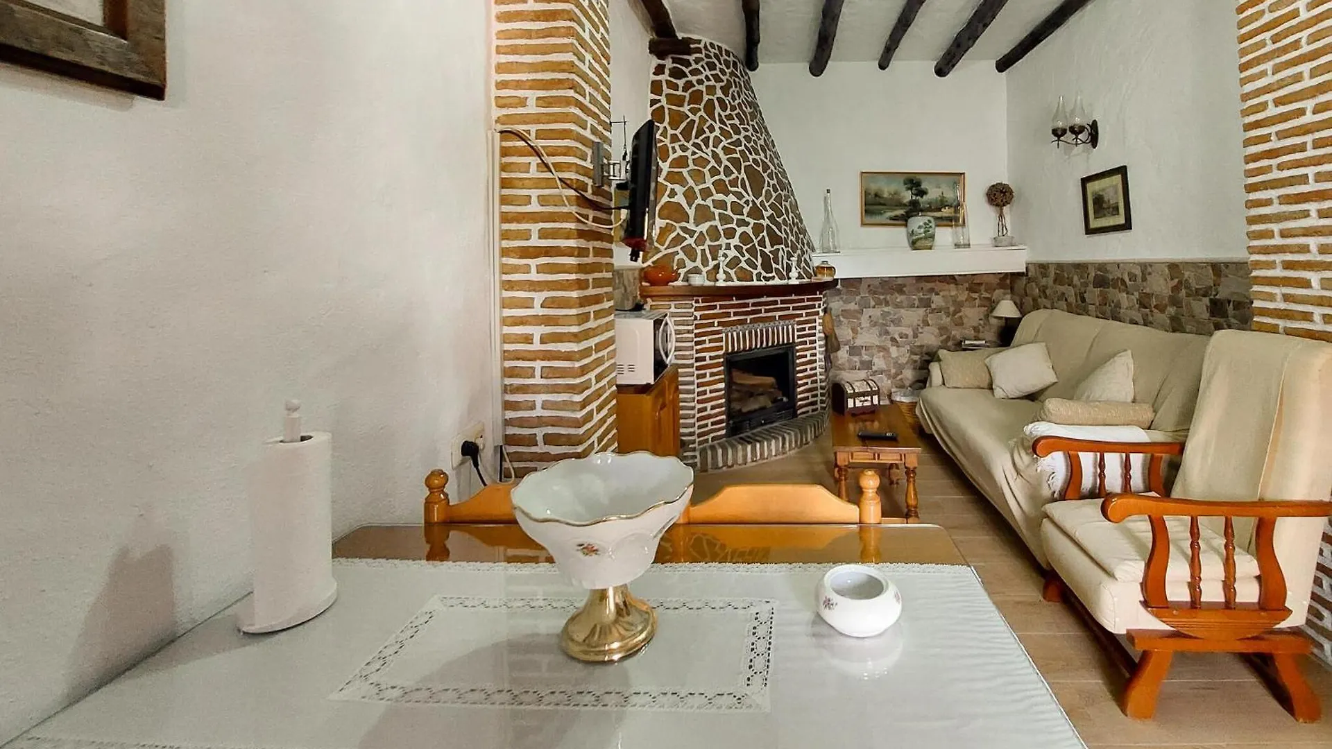 Holiday home Cozy Home In Benalaureia With Kitchen Benalauria